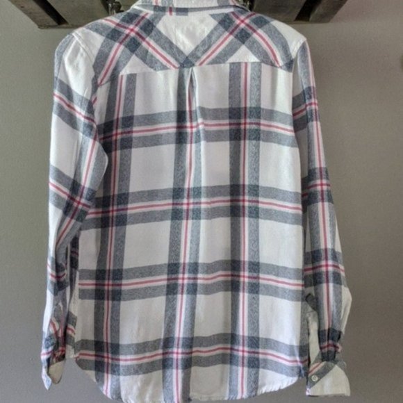 Rails Hunter plaid long sleeve button up flannel shirt size XS - Picture 3 of 8